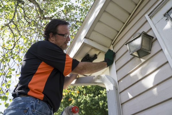 Outdoor Home Repair